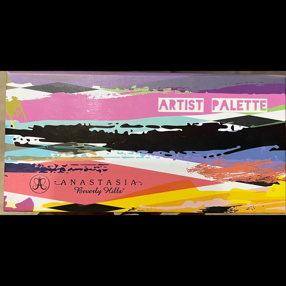 Anastasia Artist Palette